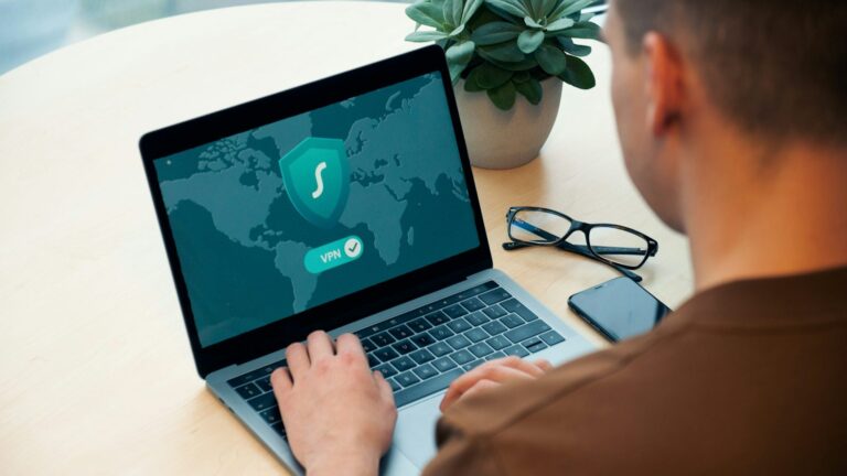 Meta and Sierra Want to Give AI Agents a Front Door to Stores